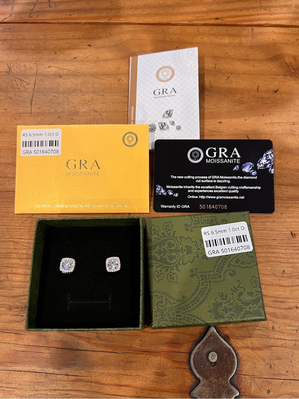 Moissanite GRA 1.ct Earrings New